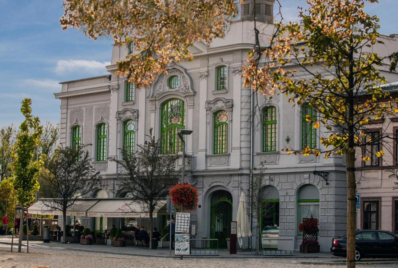 Pod Zelenym Dubem Hotel 3*