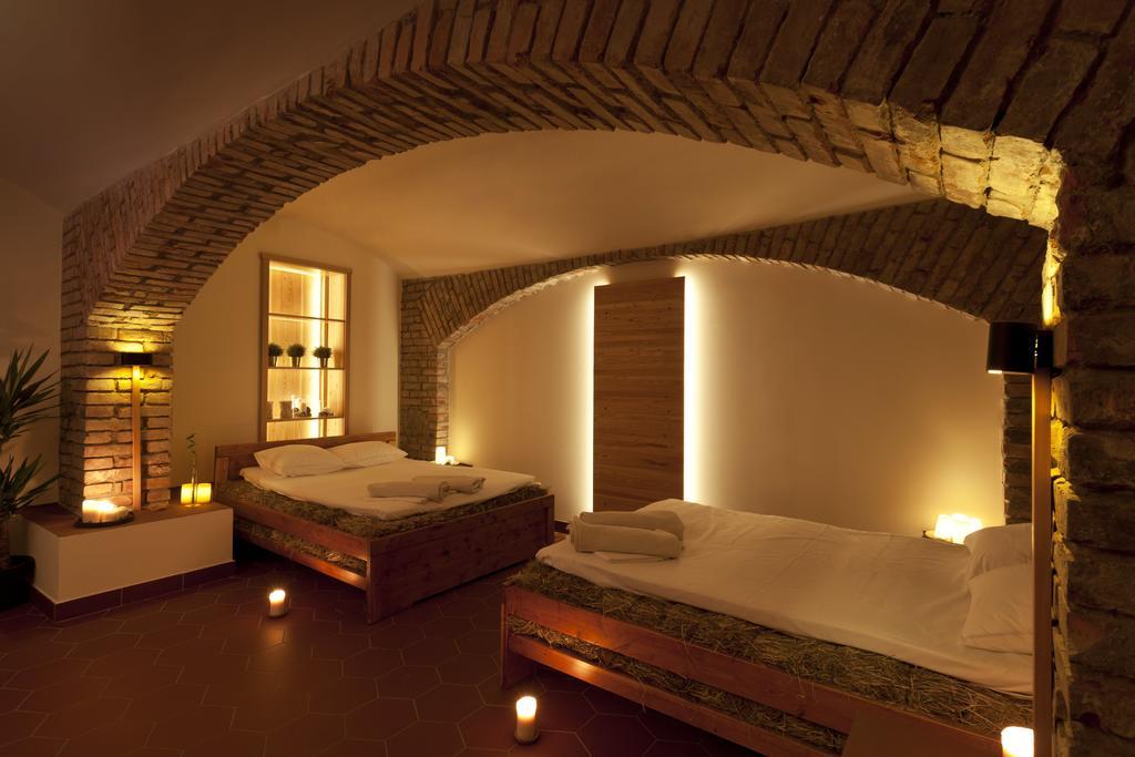 Hotel Pod Zelenym Dubem